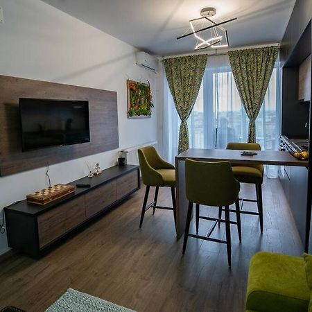 Sunrise Apartment Oradea Dış mekan fotoğraf
