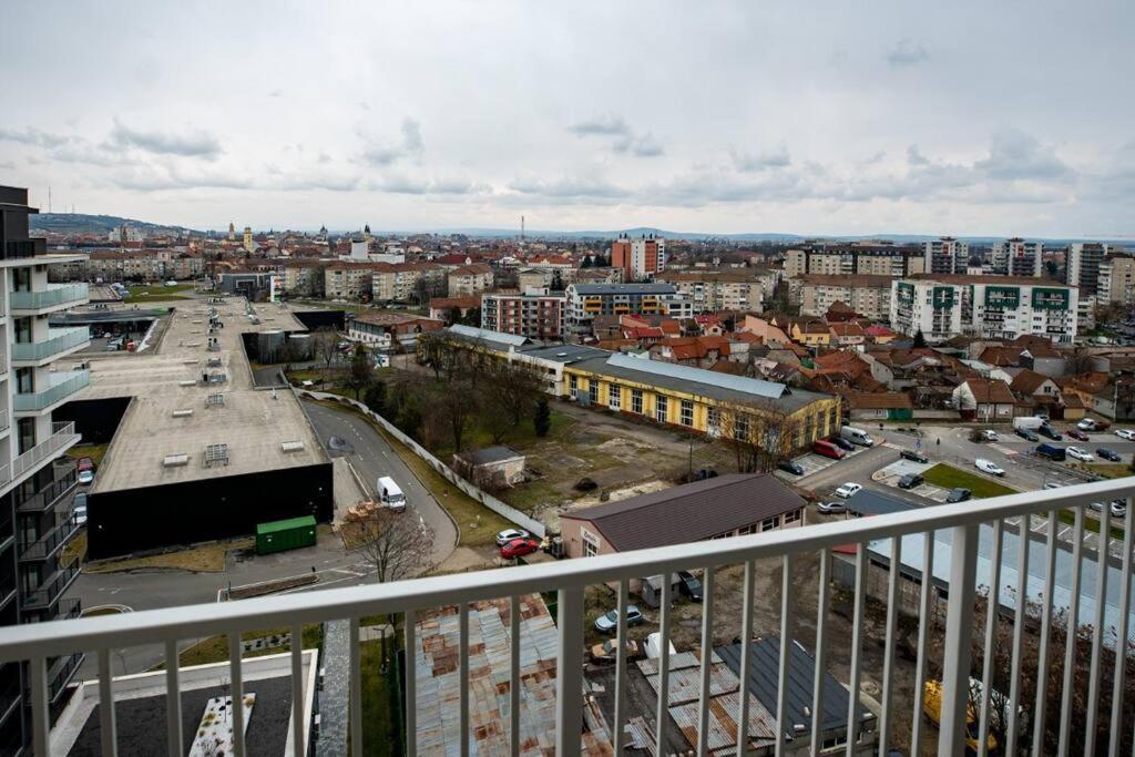 Sunrise Apartment Oradea Dış mekan fotoğraf