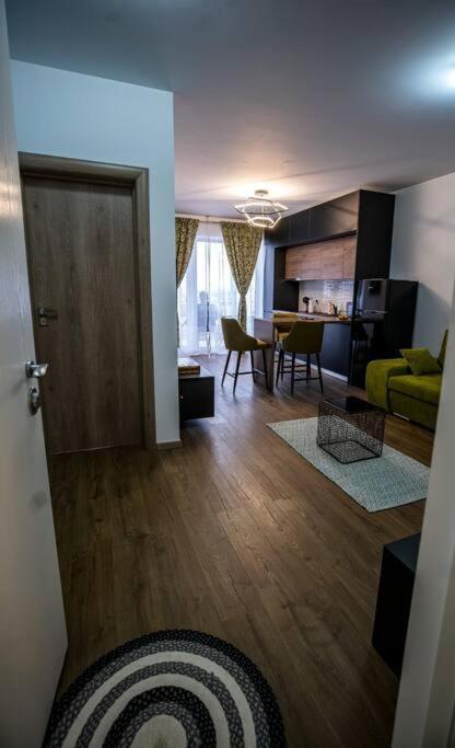 Sunrise Apartment Oradea Dış mekan fotoğraf